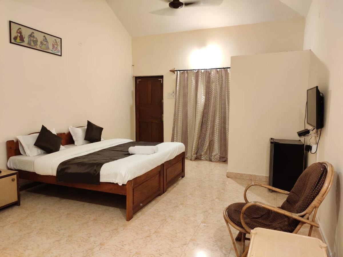 Dom'S Inn Calangute Exterior photo