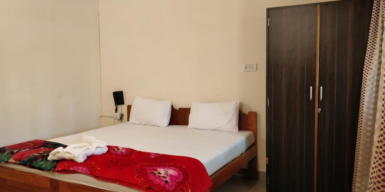 Dom'S Inn Calangute Exterior photo