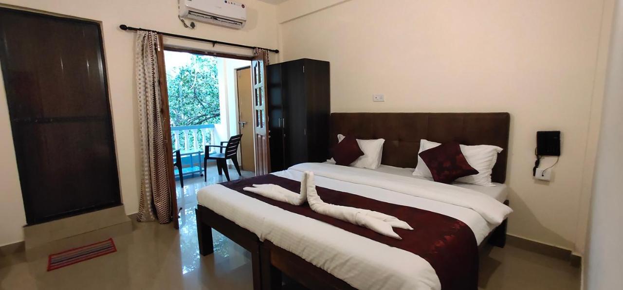 Dom'S Inn Calangute Exterior photo